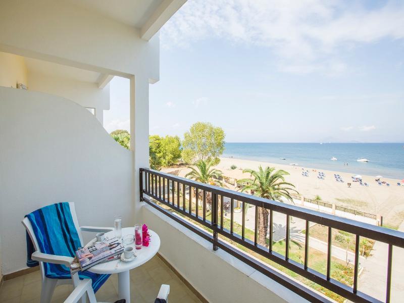 Island Beach Resort (Adults Only) Kávos Exteriér fotografie